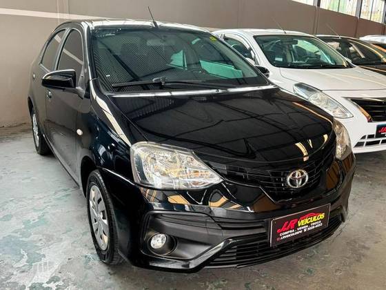 TOYOTA ETIOS 1.5 XS SEDAN 16V FLEX 4P MANUAL